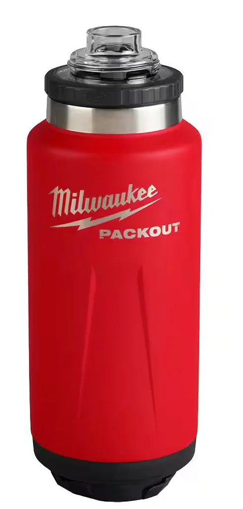 48-22-8397R Milwaukee PACKOUT 36oz Insluated Bottle w/Chug Lid - Red