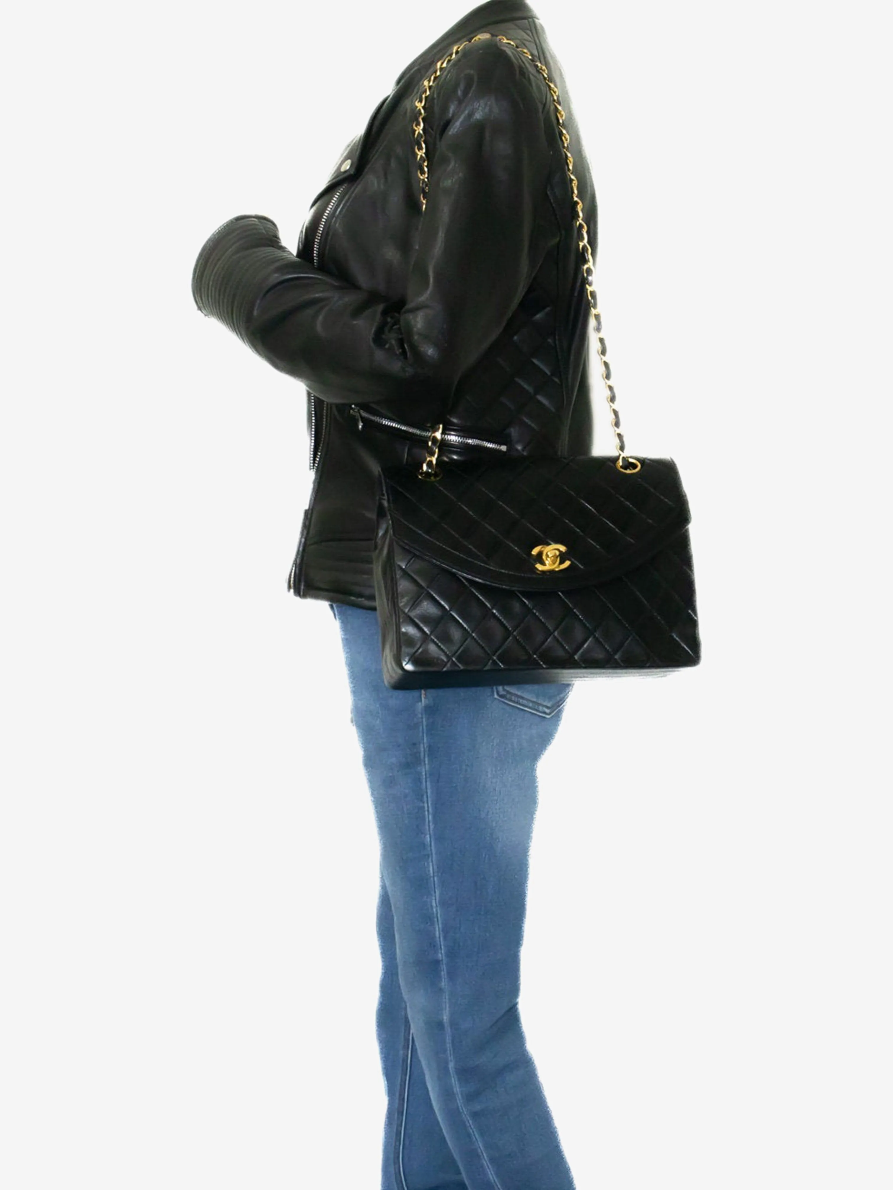 Black vintage 1986 lambskin medium Half Moon bag