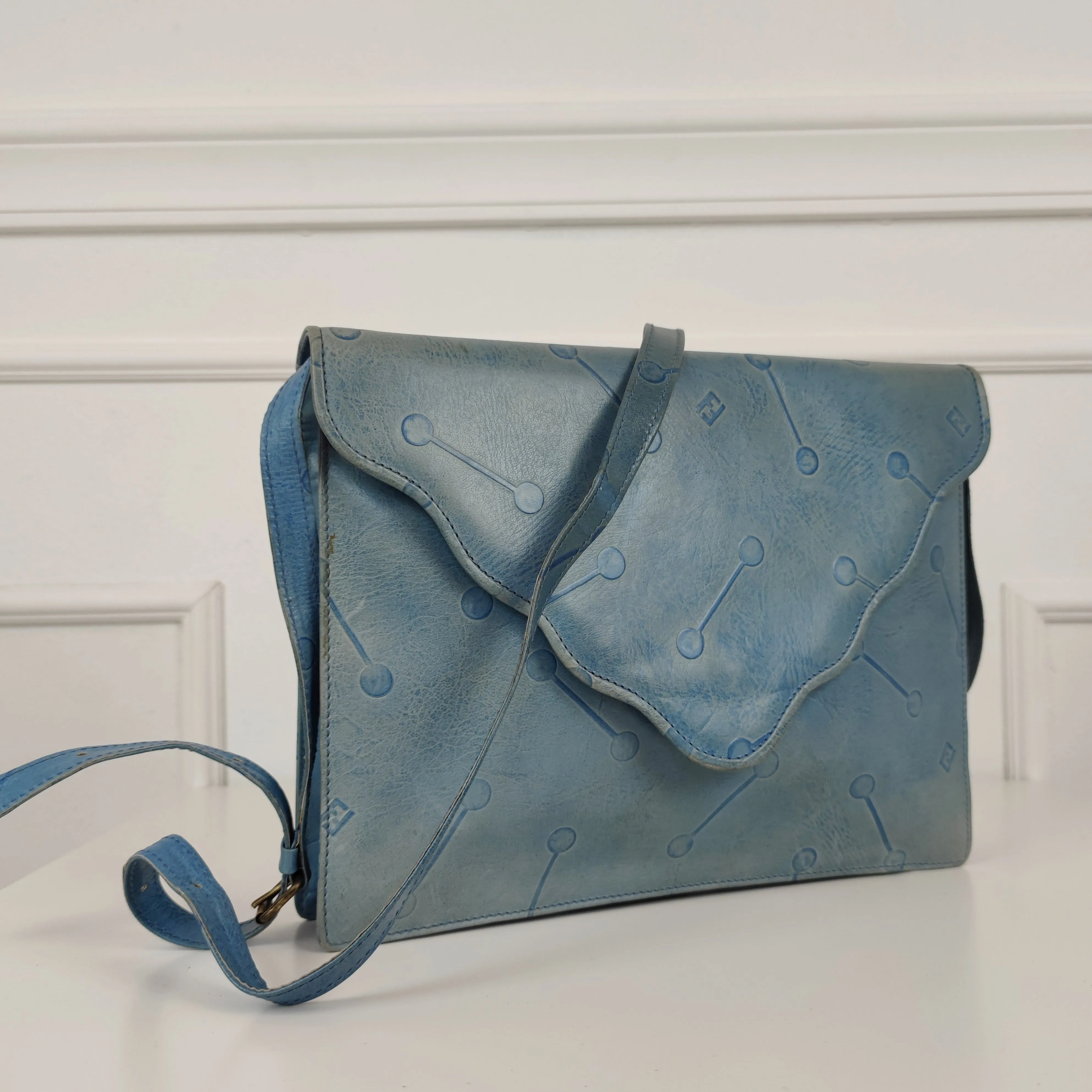 Borsa vintage Fendi pelle azzurra