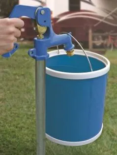 COLLAPSIBLE BUCKET