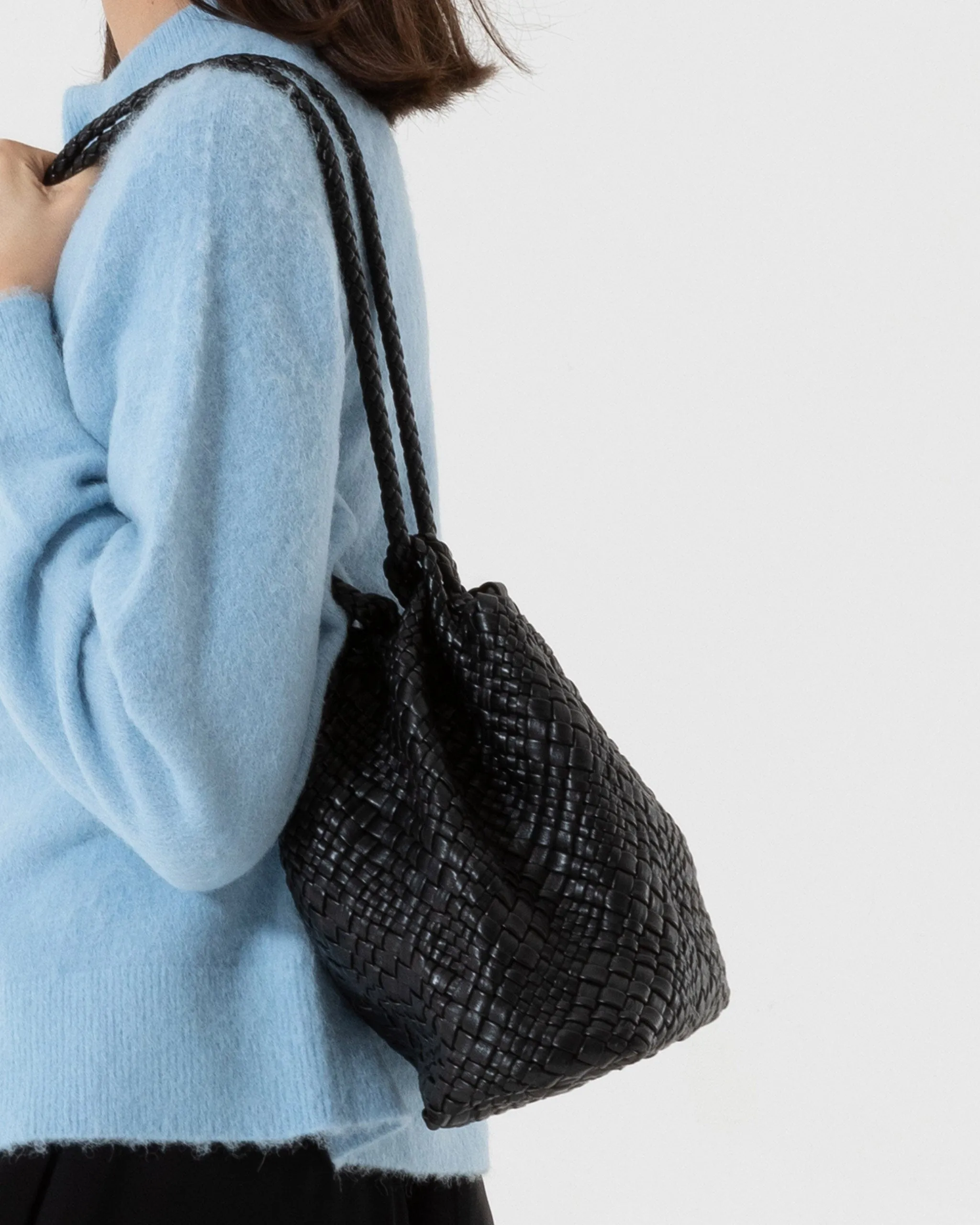 Dante Bucket Bag, Black Weave