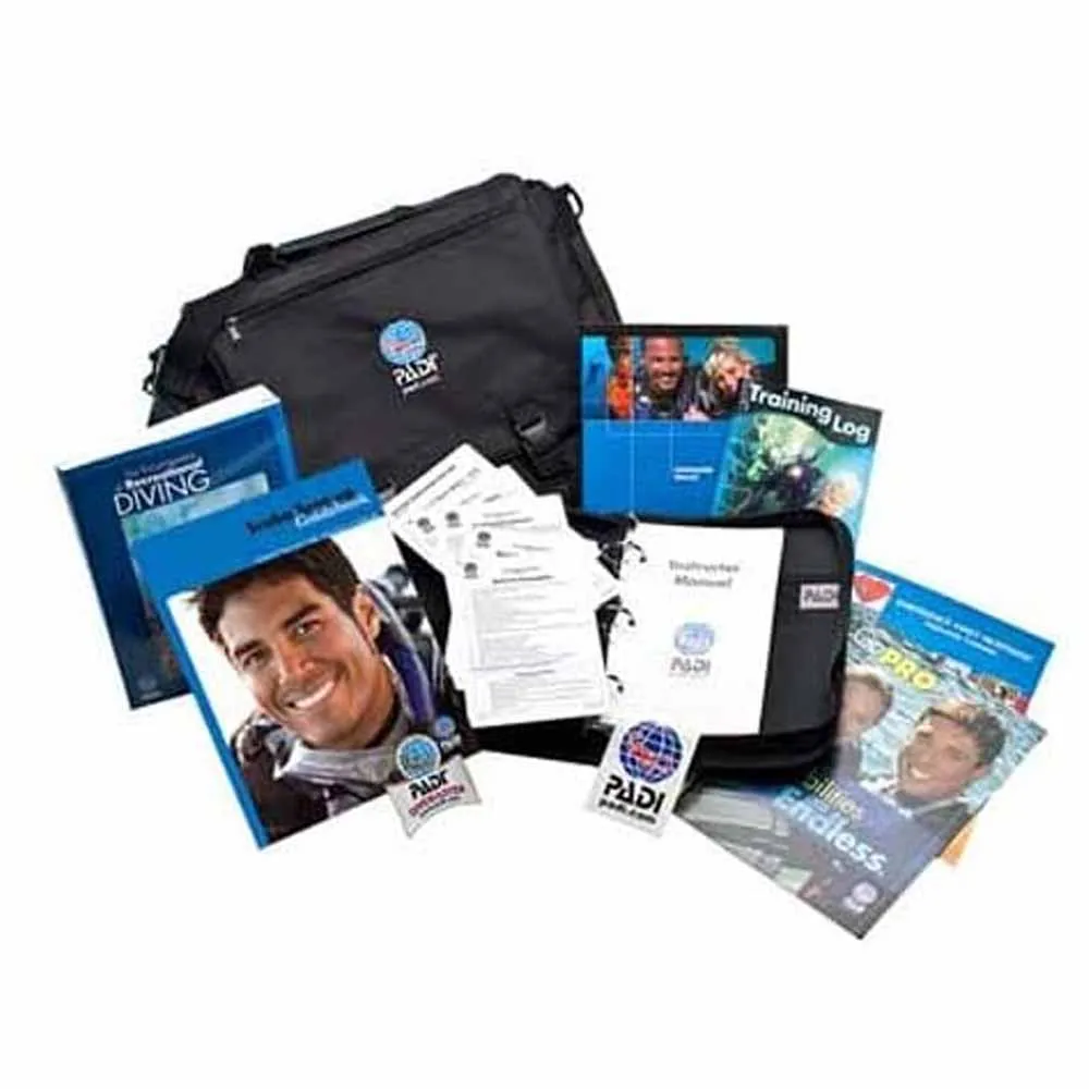 PADI Divemaster Crew Pack