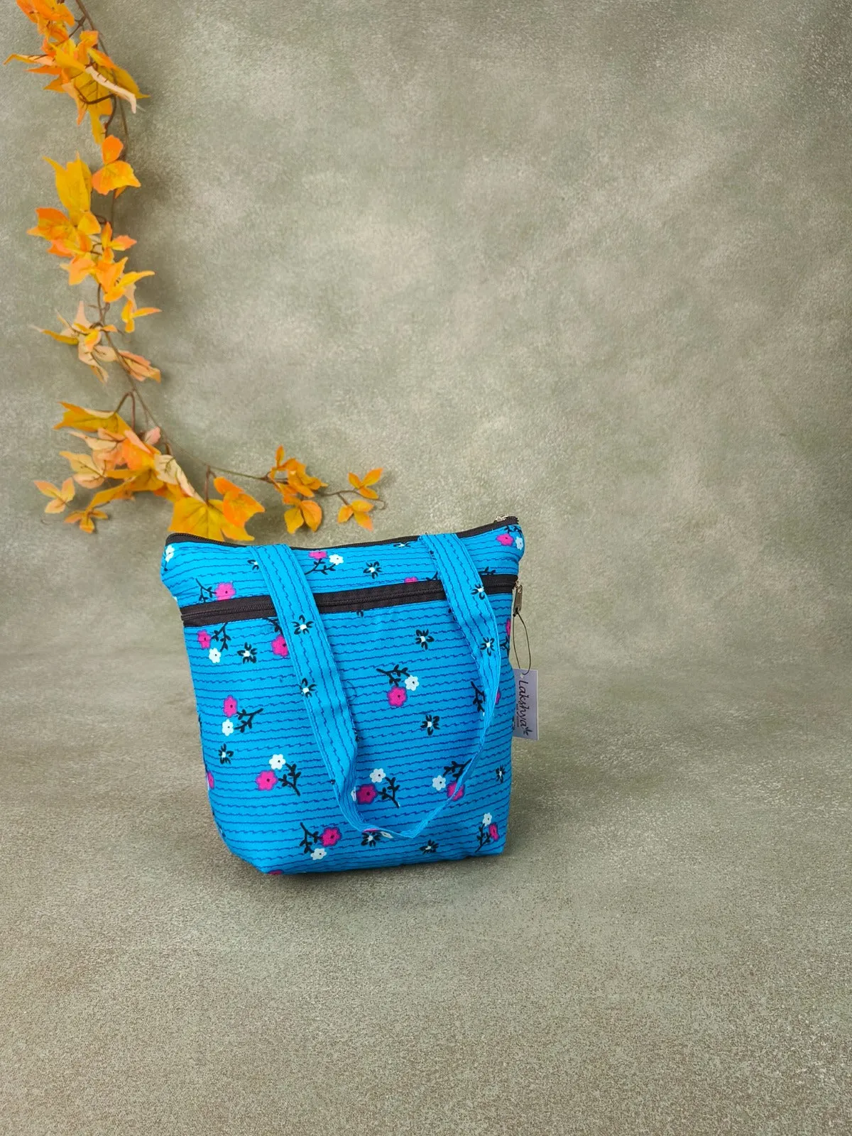 Small Handbag Sky Blue Floral Prints Design